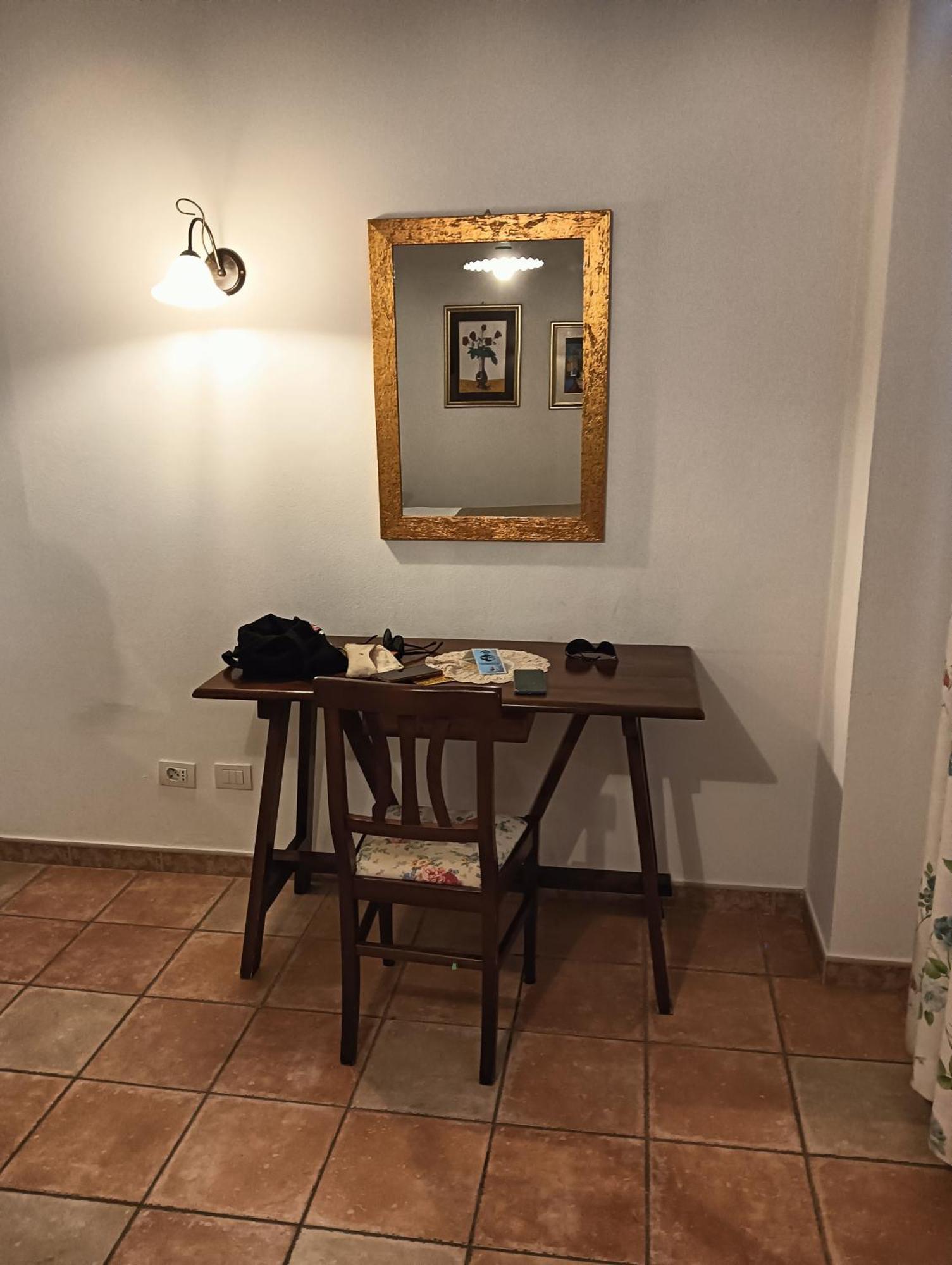 House Rooms Babuino 46 Рим Екстериор снимка
